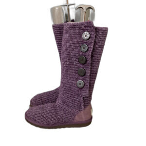 UGG Australia Classic Cardy knit Boot Women's Size 8M purple 1878 shows wear.